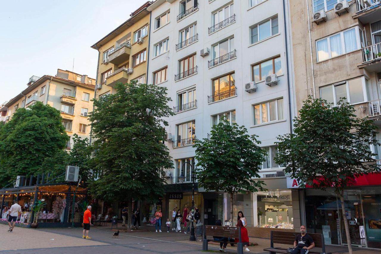 Central Vitosha Apartment Sofia Eksteriør billede